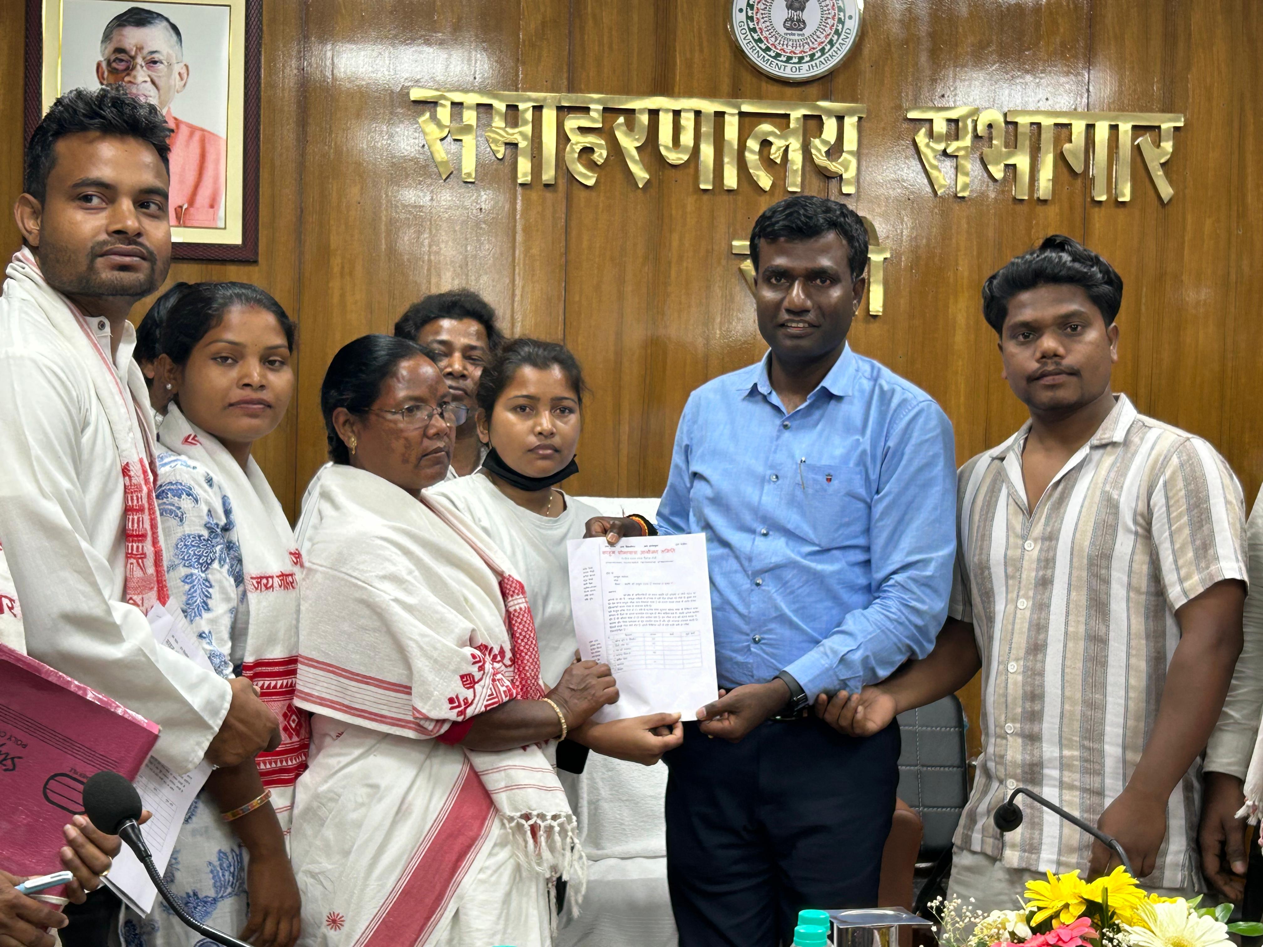 बेहतर सुविधाएं उपलब्ध कराना जिला प्रशासन की सर्वाेच्च प्राथमिकता:उपायुक्त,राँची 