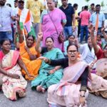 झारखंड विधानसभा में कांग्रेस का हंगामा, परिमल नथवाणी का नामांकन रद्द करने की मांग पर धरना
