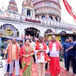मुख्यमंत्री हेमंत सोरेन एवं उनकी धर्मपत्नी कल्पना सोरेन ने की दिउड़ी मंदिर में पूजा अर्चना