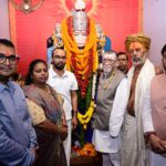 राज्यपाल ने श्री हनुमान मंदिर में पूजा-अर्चना कर प्रभु श्री बजरंगबली का आशीर्वाद प्राप्त किया
