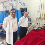 रिम्स में भर्ती मरीज का विशेषज्ञ चिकित्सकों की निगरानी में उपचार जारी, निदेशक ने लिया जायजा