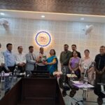 रांची विश्वविद्यालय की कुलपति ने अंतरराष्ट्रीय वुशु खिलाड़ी अंजना कुमारी महतो का किया उत्साहवर्धन