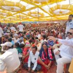 काली कम्बल वाले बाबा के स्वास्थ्य शिविर में ऐतिहासिक भीड़