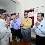 IMA एवं झासा का संयुक्त प्रतिनिधिमंडल नेमरा में मुख्यमंत्री जी से मुलाकात कर उनके दुःख की घड़ी में अपनी गहरी संवेदना एवं सहानुभूति व्यक्त की